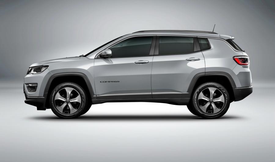  Jeep Compass Longitude 2016 года  (LA) (фото 6 из 23)